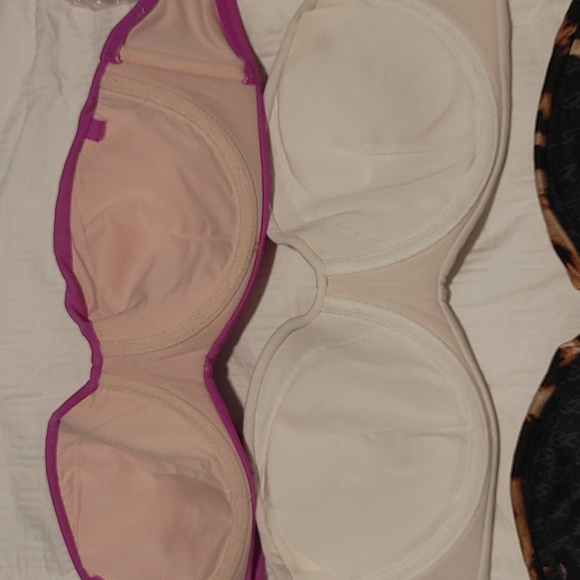 Victoria's secret strapless bikini LOT 34D/36D PRICE IS FOR ALL - Picture 8 of 8